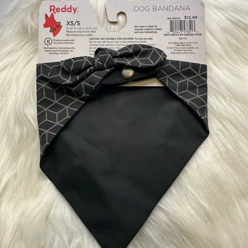 🩷5/$10 Reddy Black Geometric Dog Bandana